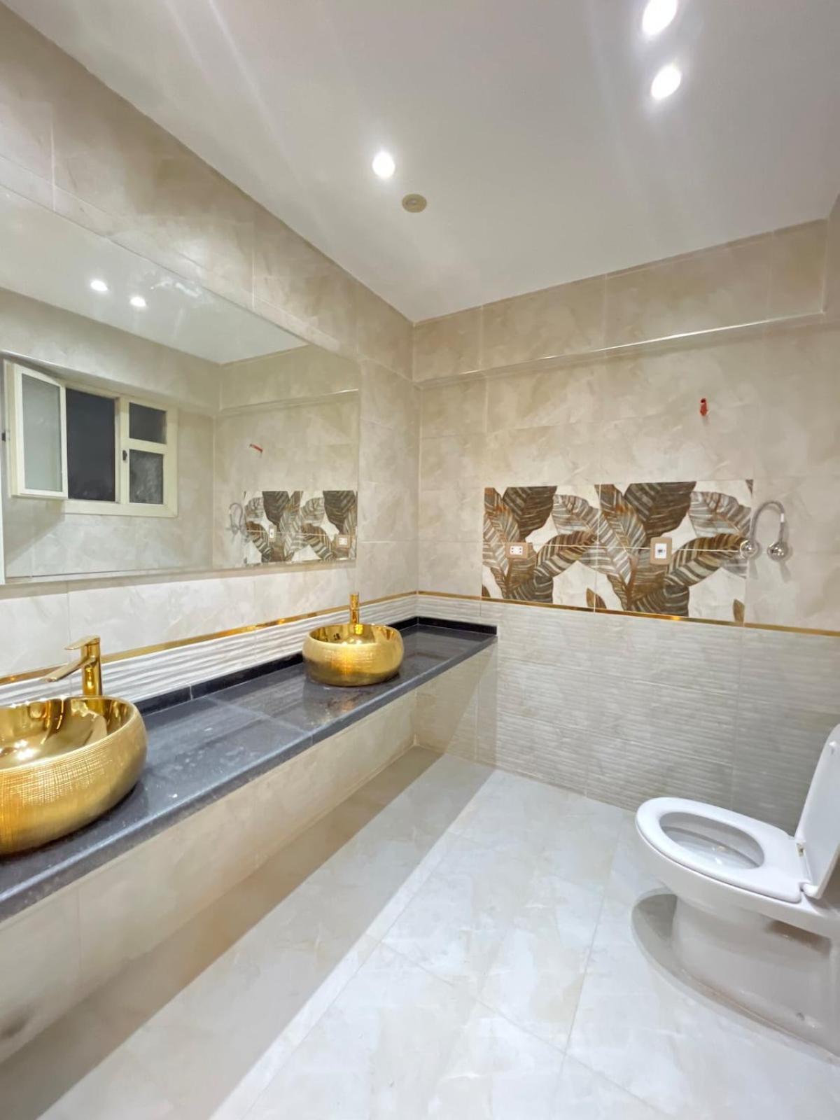 Apartment Location Spacious With Garden *